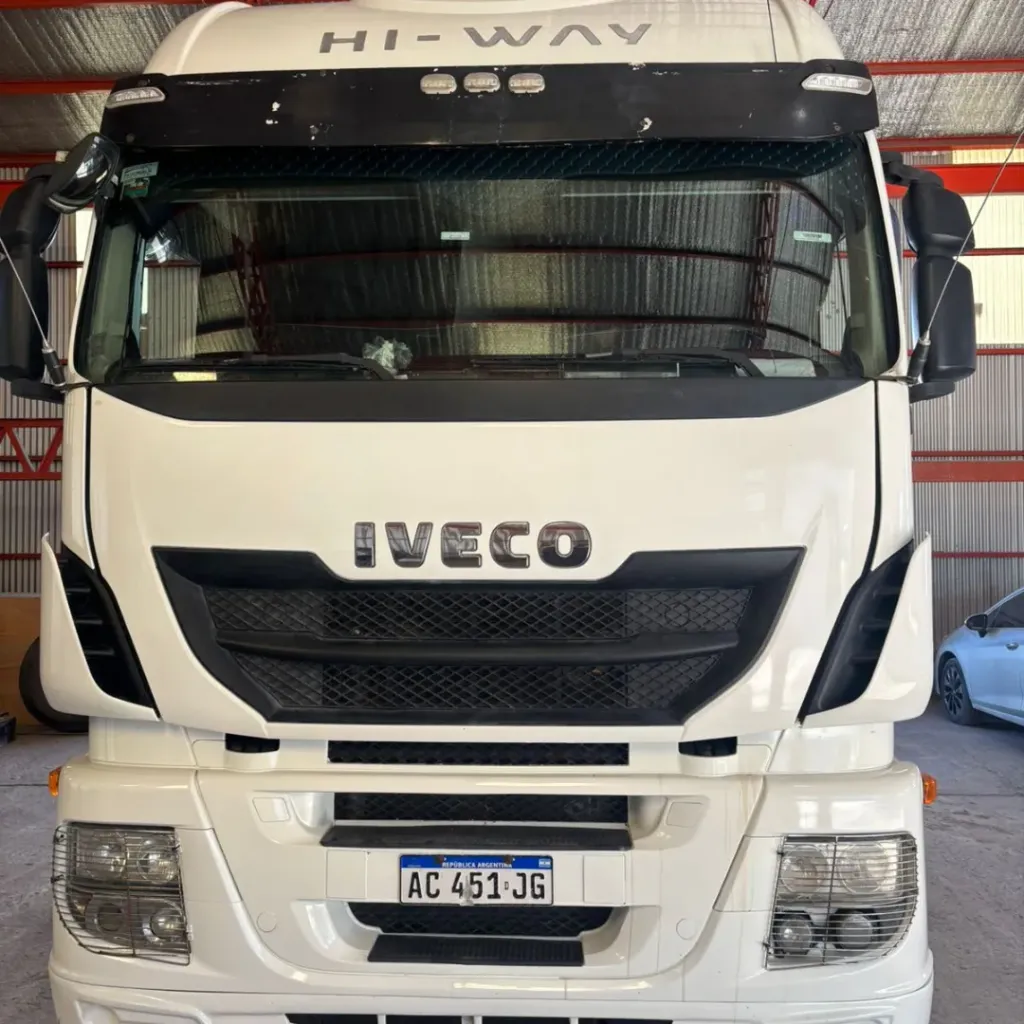 IVECO HI WAY 490S44T 6X2 TRACTOR