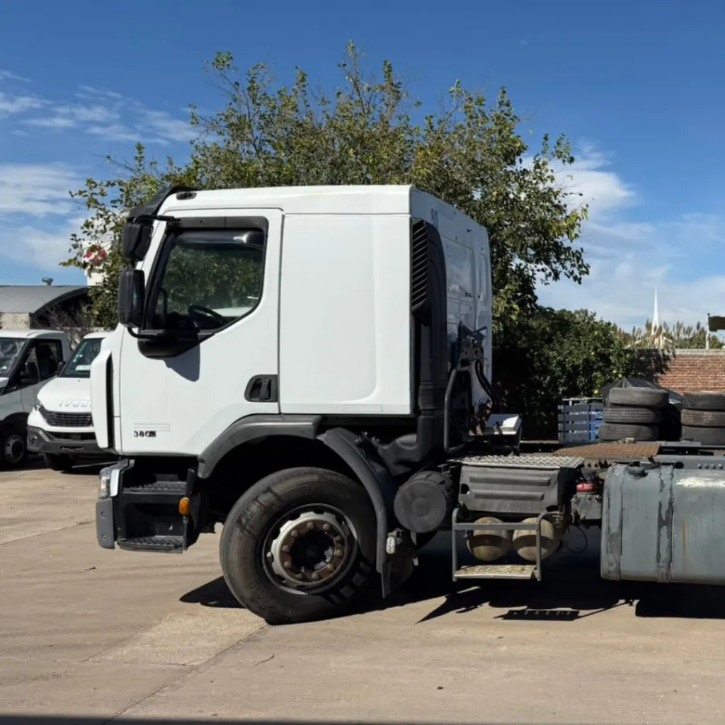 IMAGENES CATALOGO SELECCIONADOS - 2026-04-30T163600.678.webp