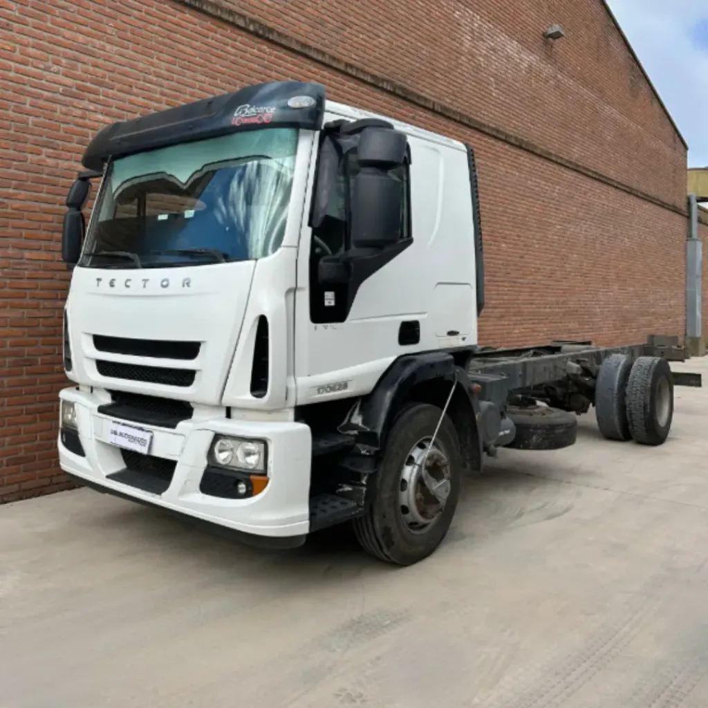 IVECO TECTOR 170E28 MLL 4815 CHASIS