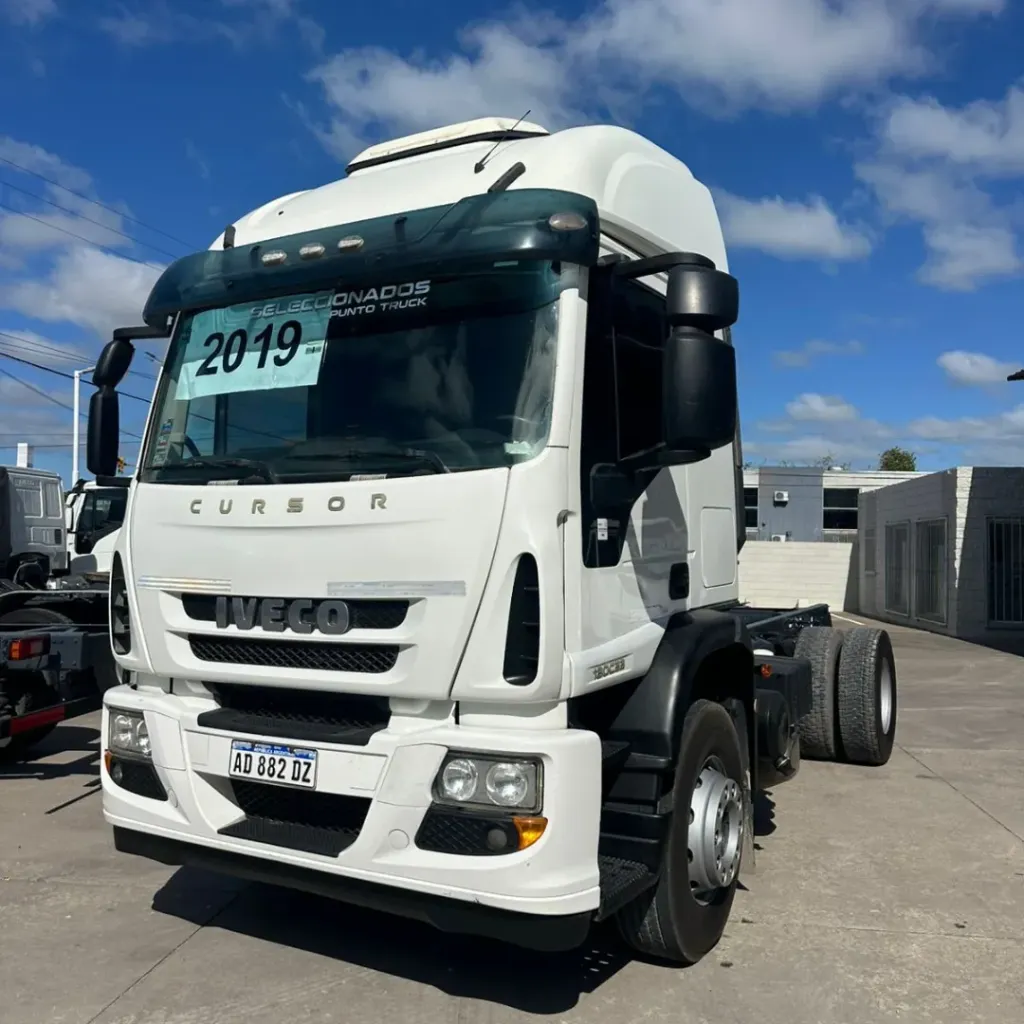 IVECO CURSOR 180C33 CHASIS