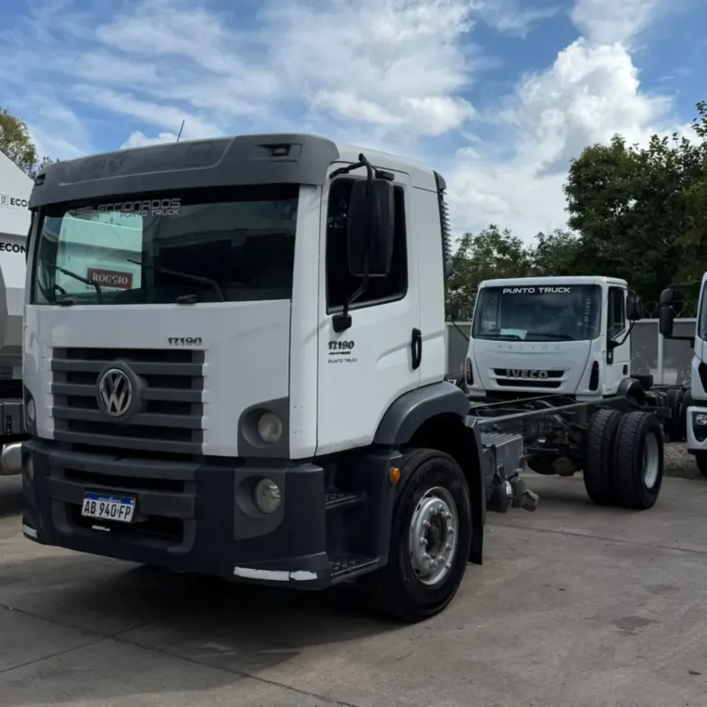 VOLKSWAGEN 17.190 CHASIS